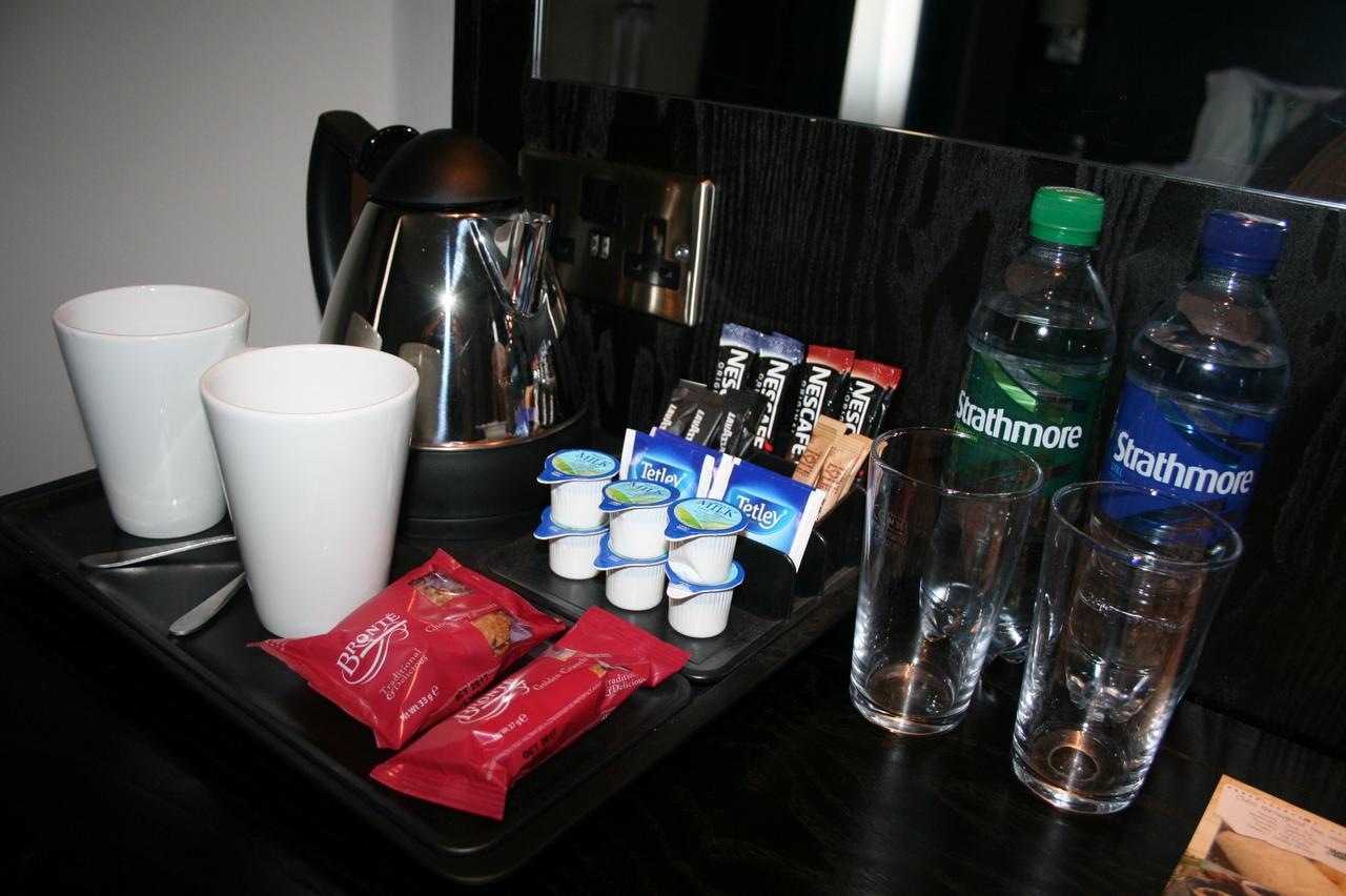 The Yarborough Hotel Wetherspoon Гримсби Экстерьер фото