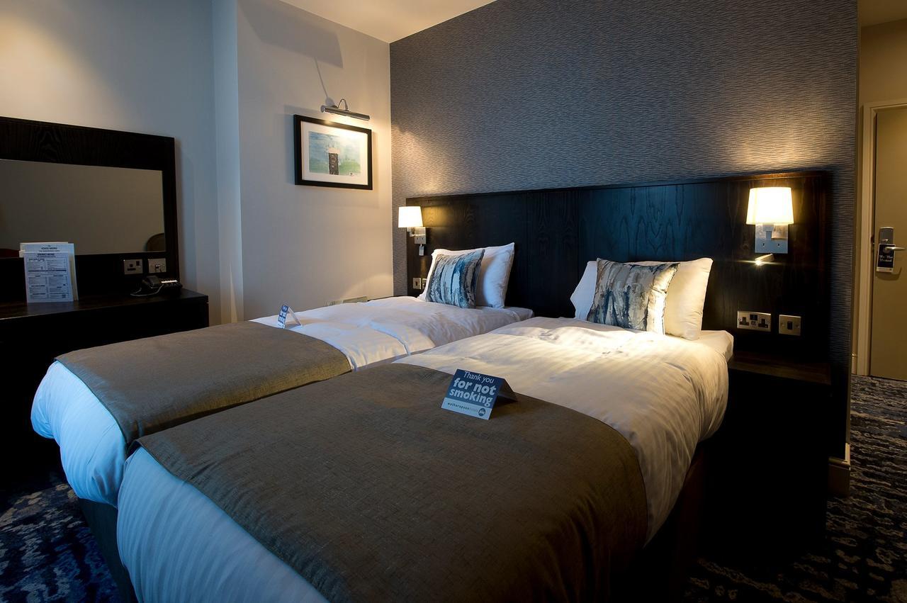The Yarborough Hotel Wetherspoon Гримсби Экстерьер фото